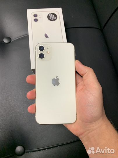 iPhone 11, 128 ГБ