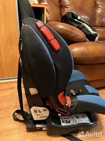 Автокресло с isofix на 9-18 кг