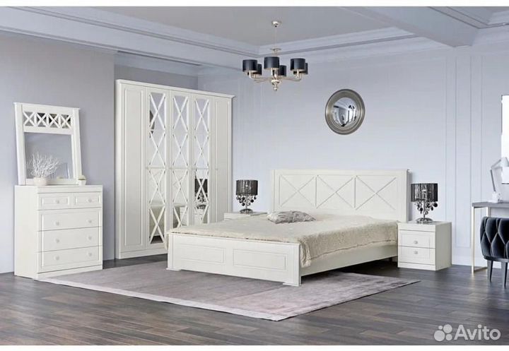 Спальный гарнитур