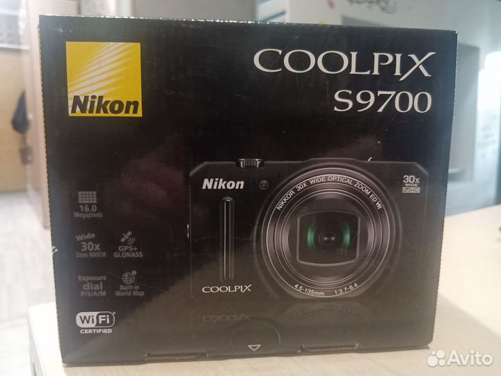 Цифровой фотоаппарат Nikon Coolpix S9700