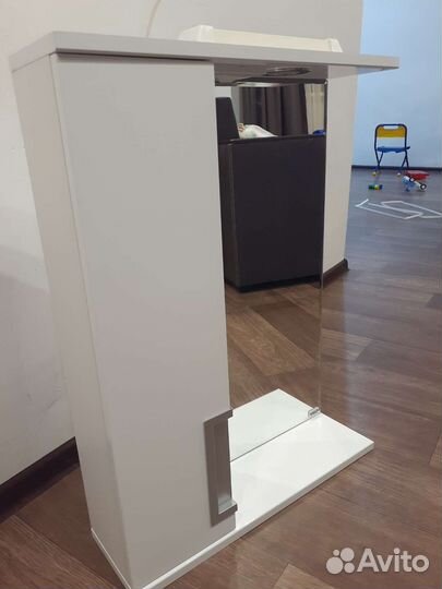 Полка настенная для ванной