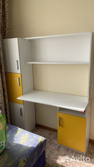 Письменный стол для школьника бу