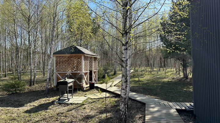 Дом 30 м² на участке 2,5 га