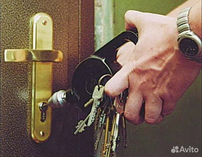 Вскрытие замков дверей автомобилей и сейфов