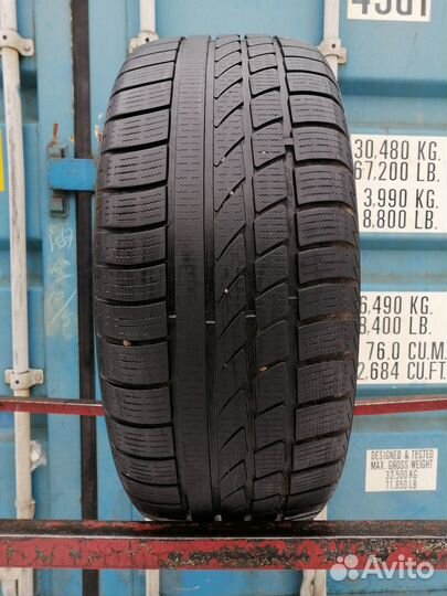 Hankook IceBear W300 235/55 R17 103V