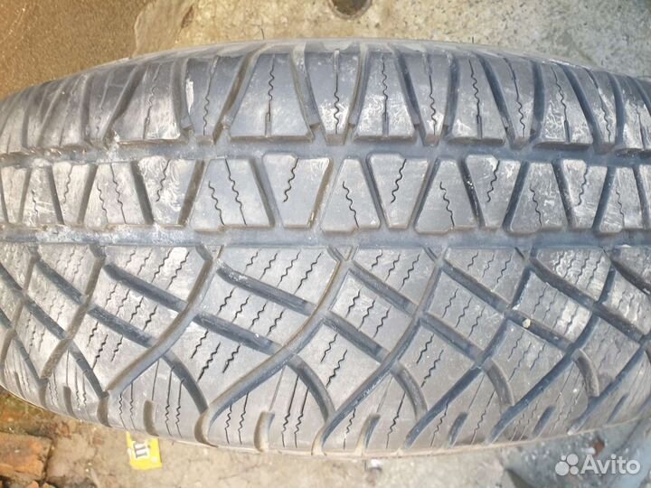 Michelin Latitude Cross 275/70 R16 114H