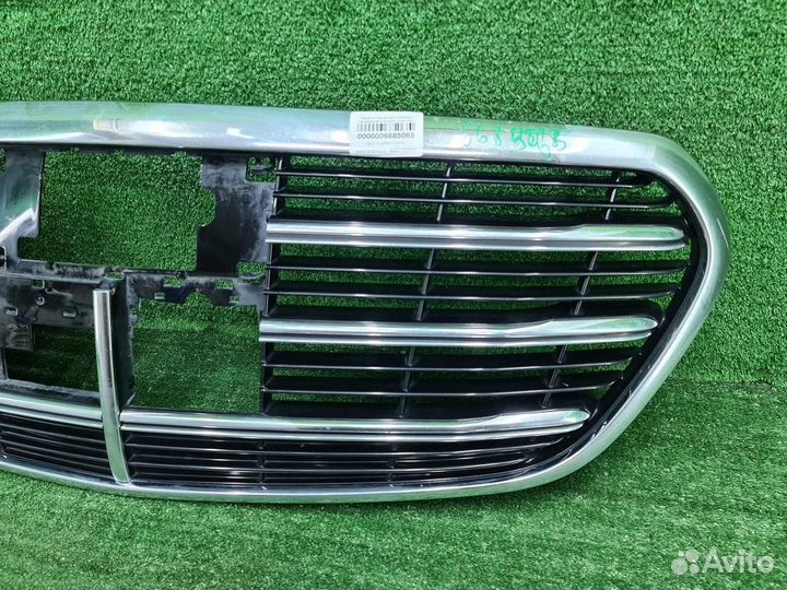 Решетка радиатора Mercedes-Benz S-Class