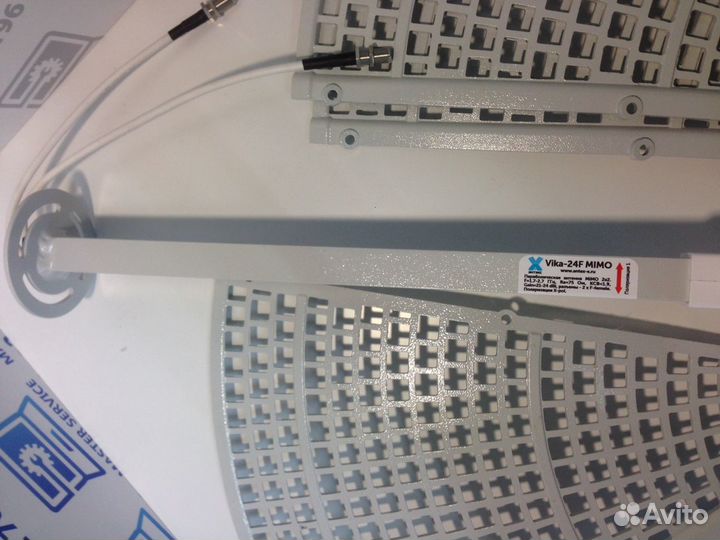 Антенна vika-24F mimo 2x2/LTE 1800/3G/LTE2600/напр