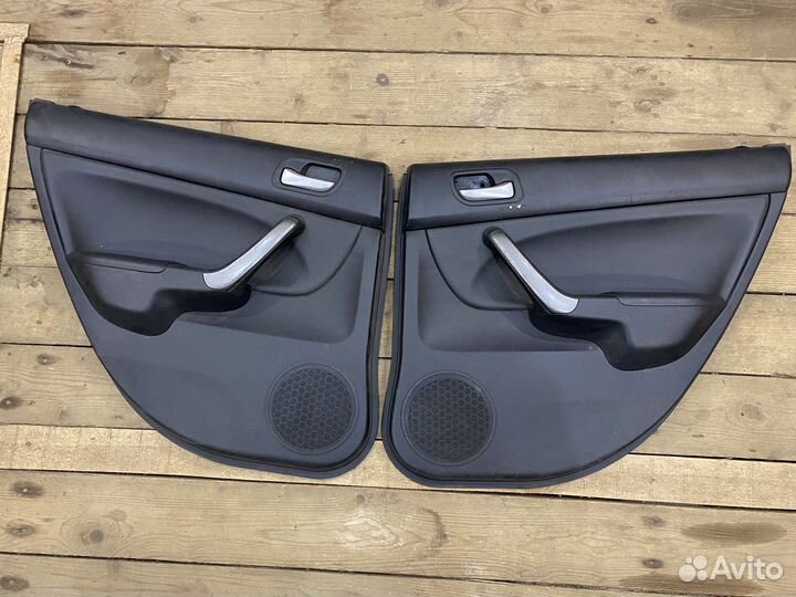 Задние дверные обшивки honda accord 7