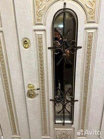 Вскрытие замков, дверей, замена установка замков