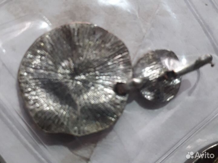 Старинная подвеска