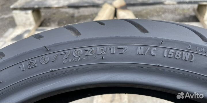 Maxxis Supermaxx 120/70 ZR17