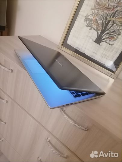 Мощный Asus для всех задач(ssd/i7/10/две видео к)