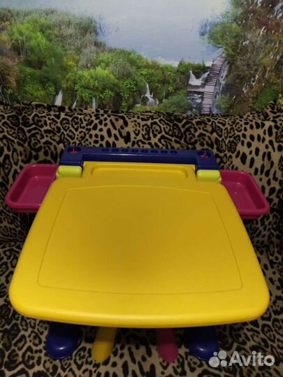 Стол доска магнитная, буквы, цифры,стульчик