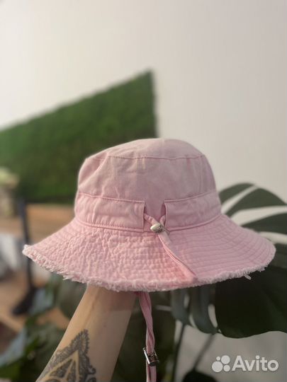 Jacquemus панама