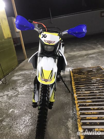Мотоцикл zuumav 250