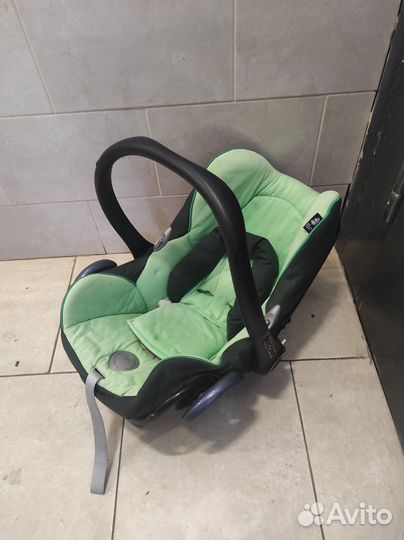 Автокресло Maxi-Cosi Cabriofix