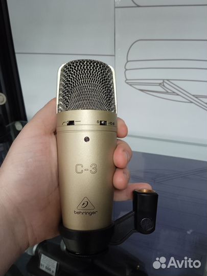 Студийный микрофон Behringer C-3 новый