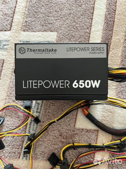 Блок питания Thermaltake Litepower 650W