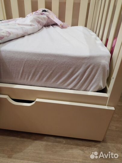 Детская кровать с матрасом