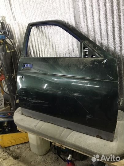 Дверь правая приора