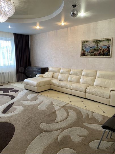 Коттедж 280 м² на участке 3 сот.