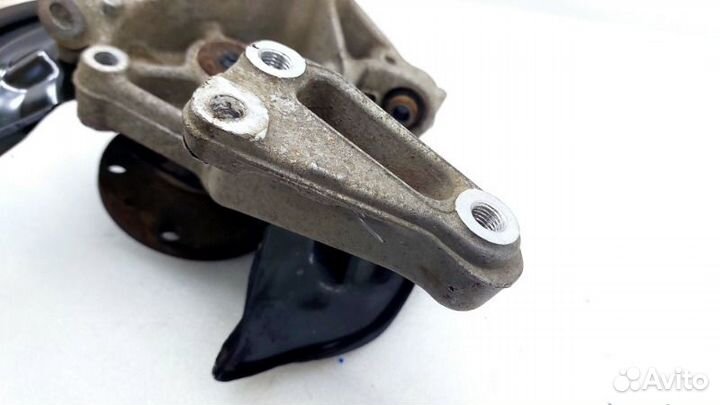 Кулак поворотный задний правый Volkswagen Tiguan