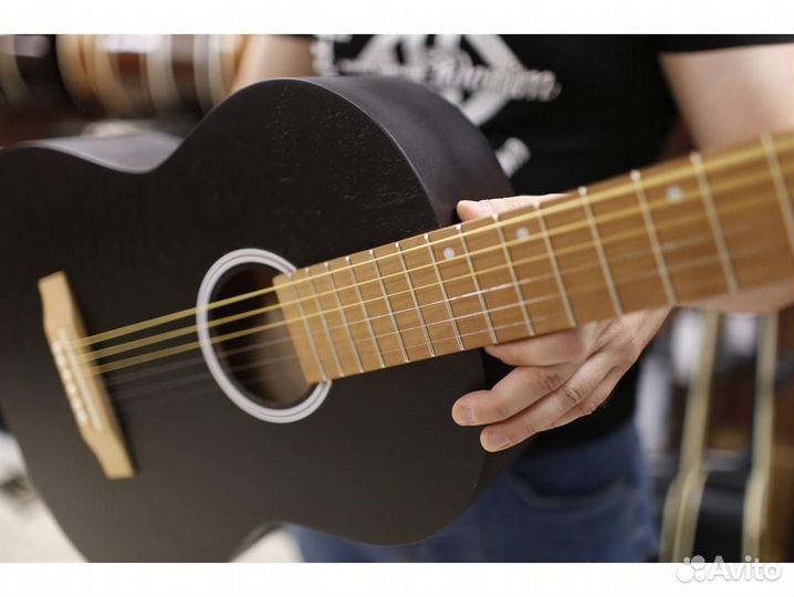 Амистар M-313-BK Акустическая гитара, чёрная