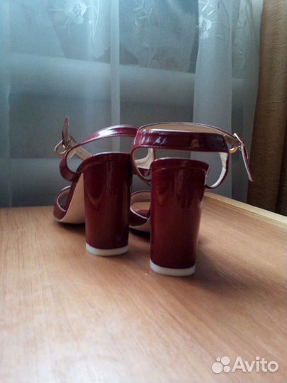 Туфли новые