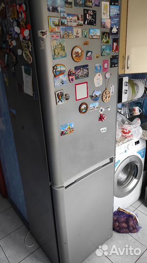 Холодильник Indesit IB 201 S