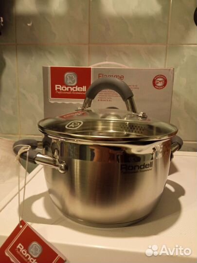 Кастрюля Rondell Flamme, 2.3 л, диаметр 18 см