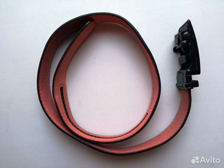 Ремень брючный черный в хорошем состоянии