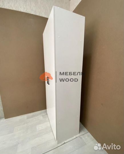 Шкаф распашной