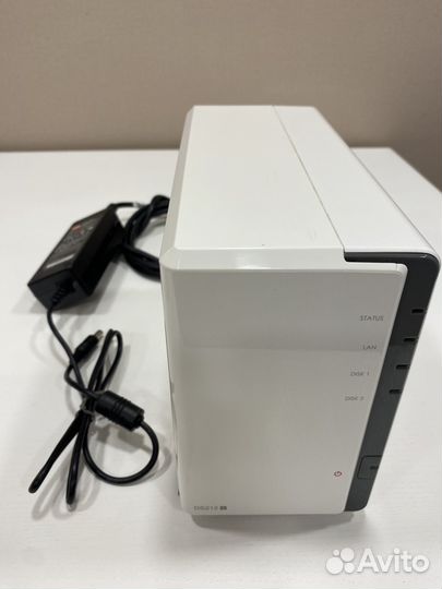 Сетевое хранилище Synology DiskStation DS212j