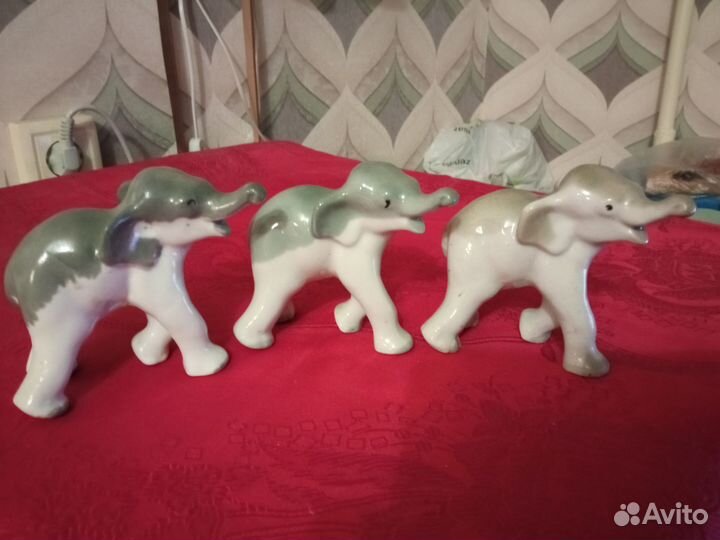 Слоны. Статуэтки