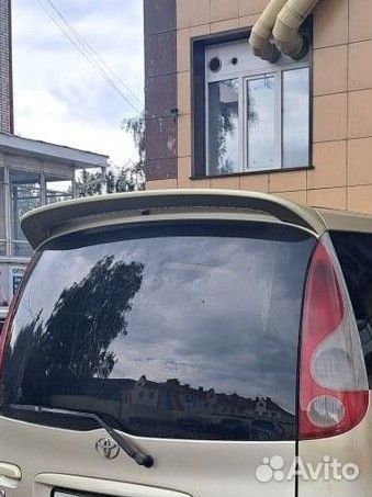 Заднее стекло на toyota funcargo