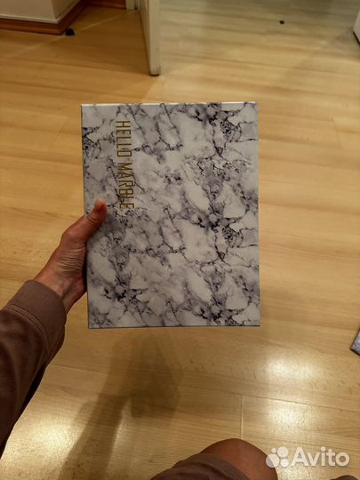 Стильный альбом для фотографий hello marble