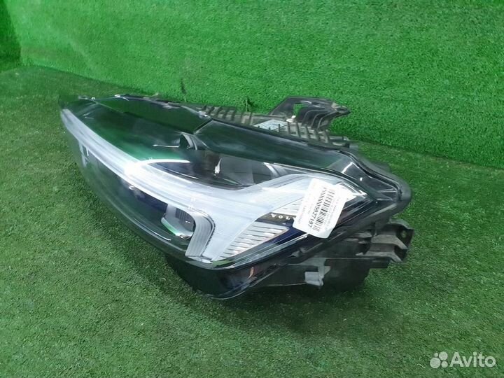 Фара левая Volvo XC60