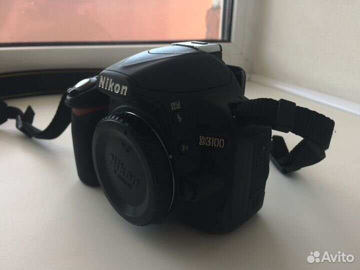 Nikon d3100 тушка (body)