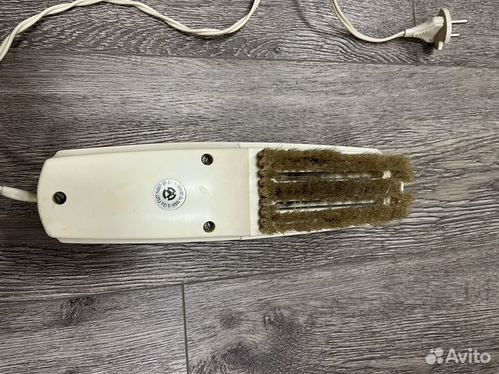 Пылесос-щетка Ветерок 3 СССР