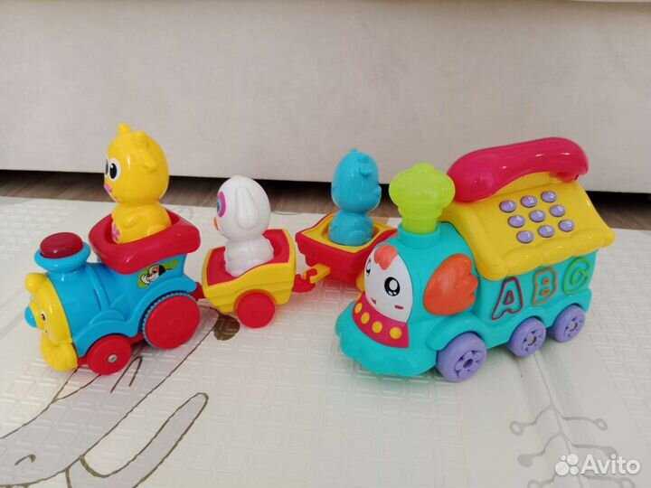 Игрушки музыкальные развивающие паровозик руль
