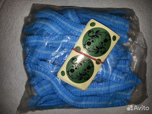 Для солярия шапочки и стикеры на грудь