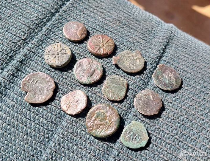 Монеты античные. Пантикапей. 3 век до н.э