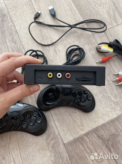 Игровая консоль Hamy 4