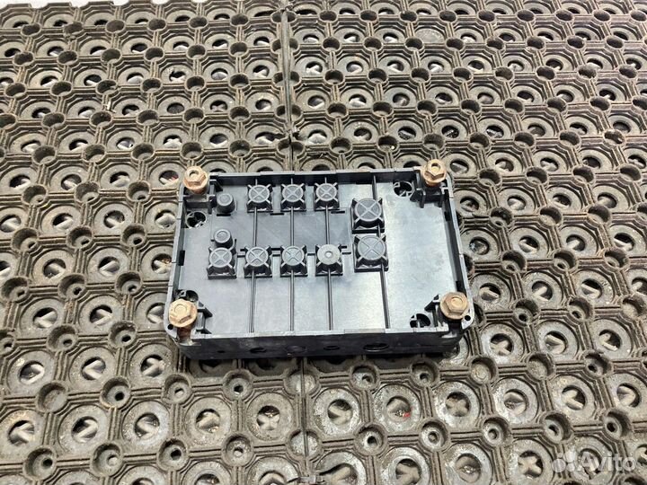 Блок предохранителей