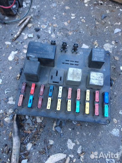 Монтажный блок ваз 2114 2112 2110 2111