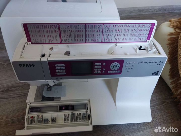 Швейная машина Pfaff