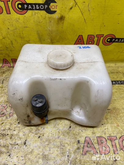 Бачок омывателя Лада 2106 2103