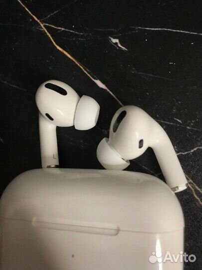 Наушники беспроводные Apple AirPods Pro
