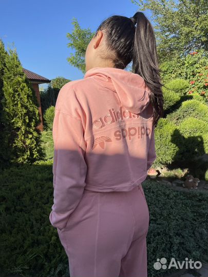 Спортивный костюм женский adidas